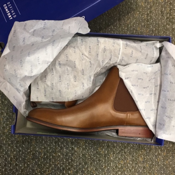 Apt. 9 Edgewood Chelsea Boots New Cognac - Picture 2 of 6